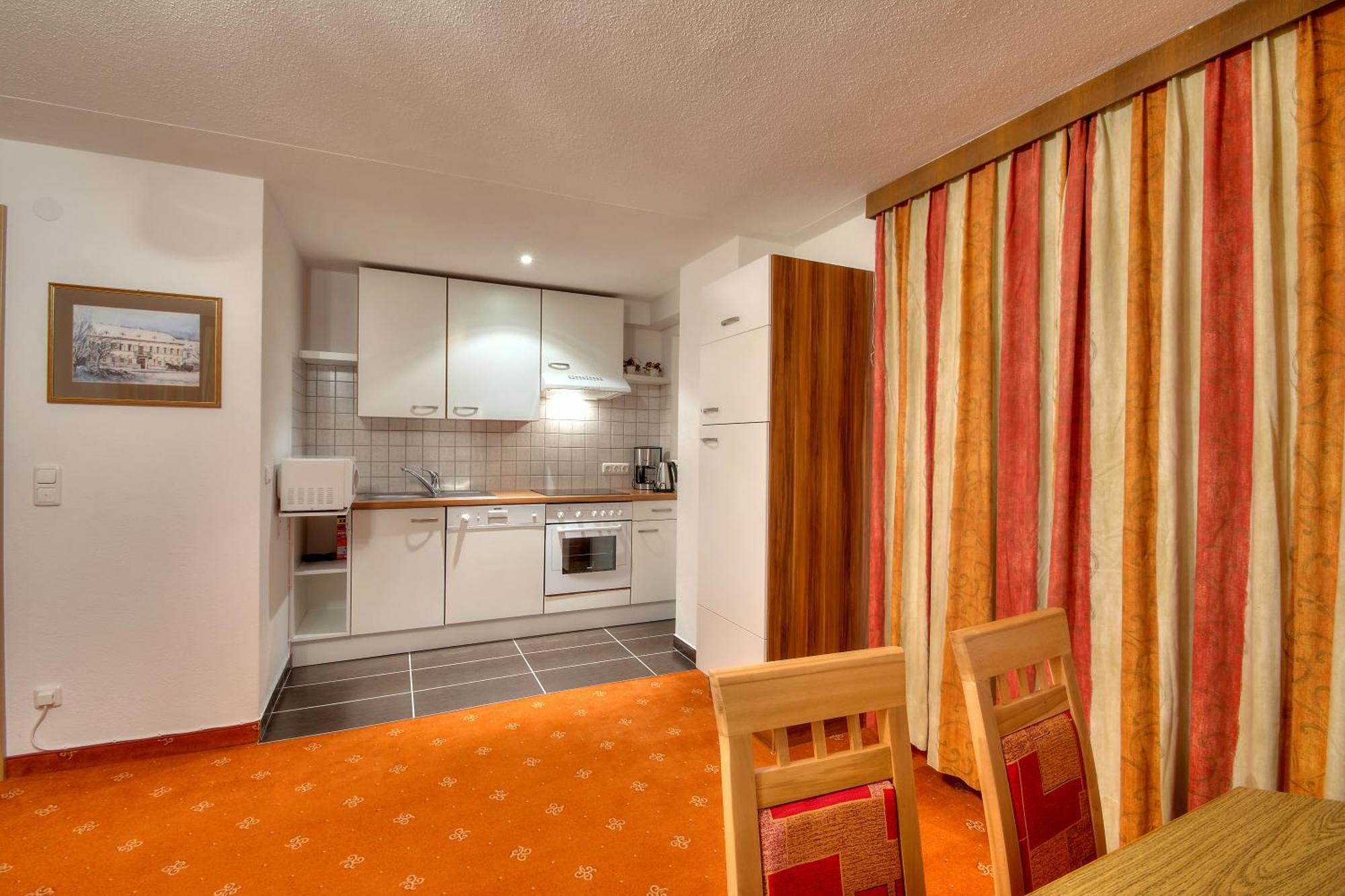 Ferienhaus Bergkristall Pettneu am Arlberg Room photo